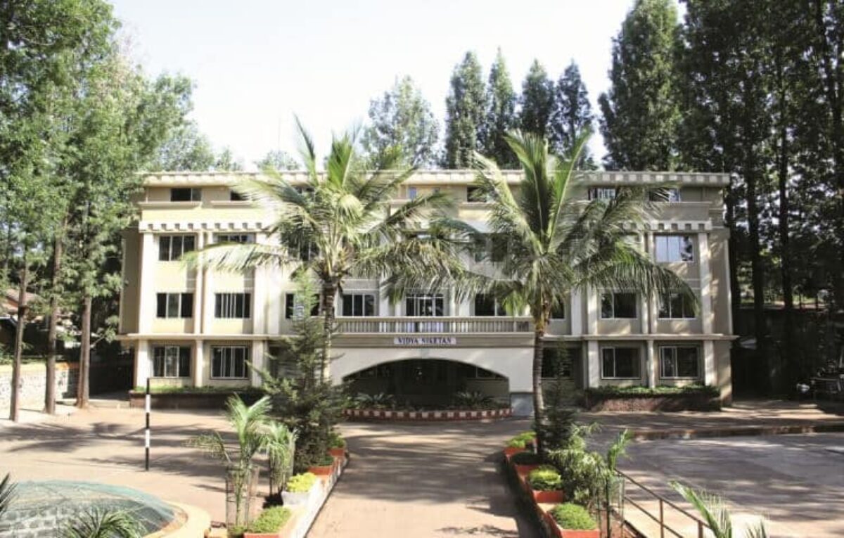 Vidya Niketan High School