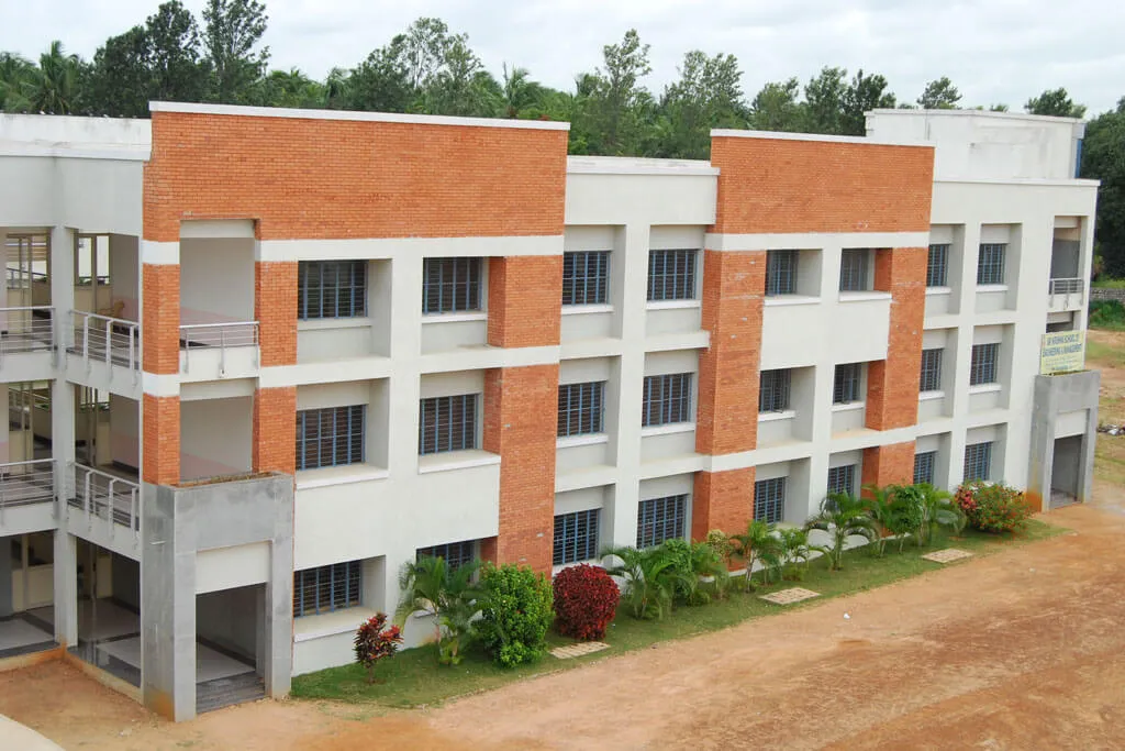 India International School