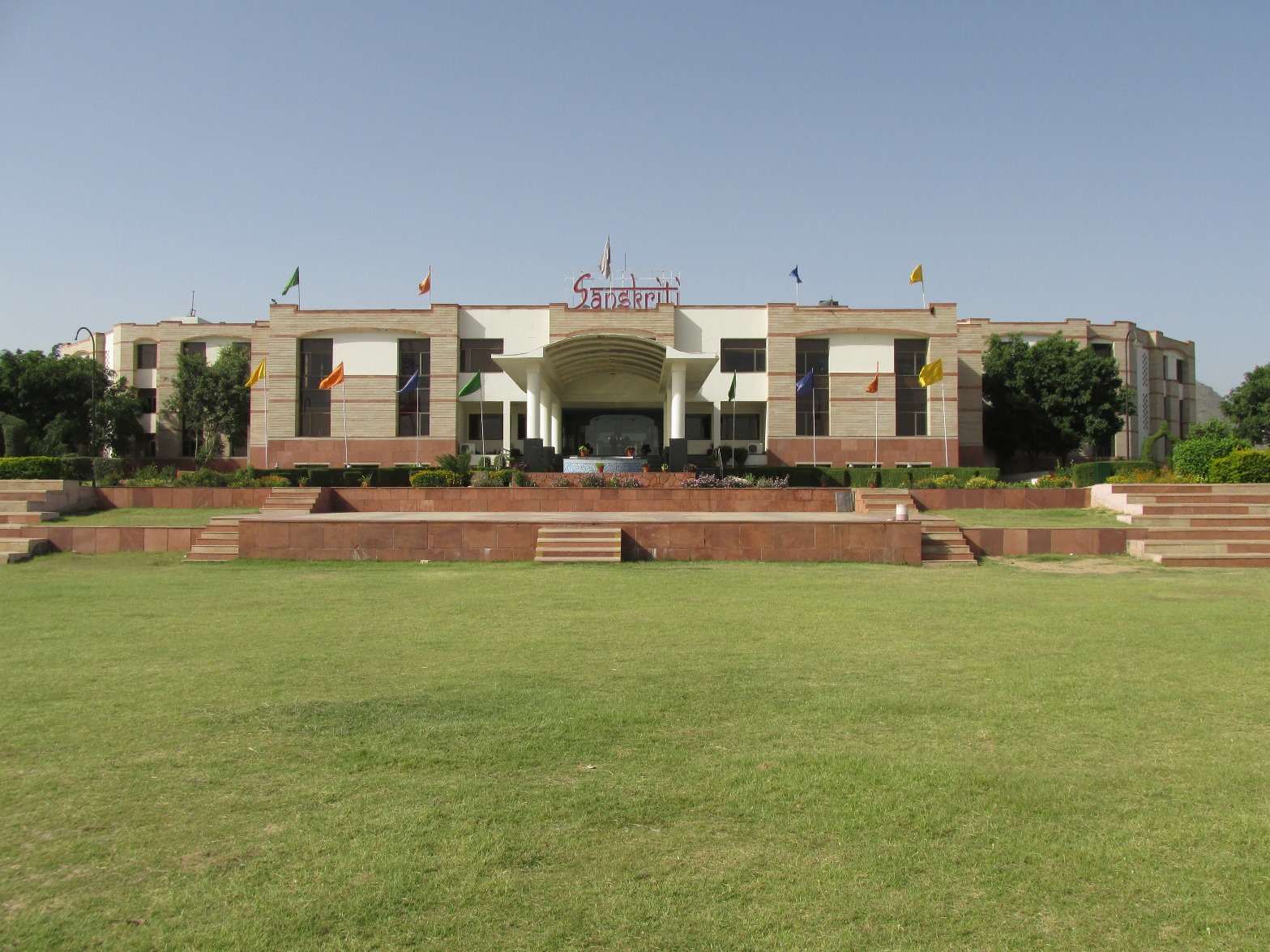 Sanskriti The School